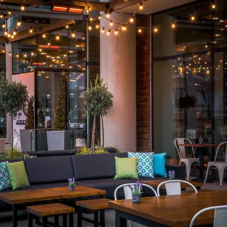 Doubletree By Hilton Leeds-2